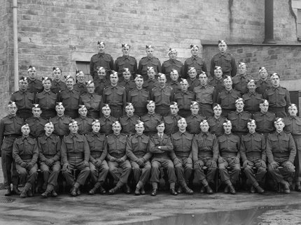 11905 - 140th Royal Engineers (Field) OCTU 167 Class, Newark, 1944 - NCCK000883.jpg