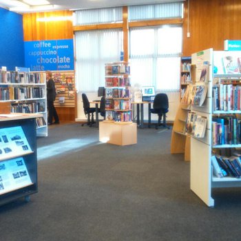 Edwinstowe Library before refurbishment