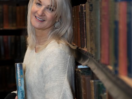 An image of author Clare Harvey