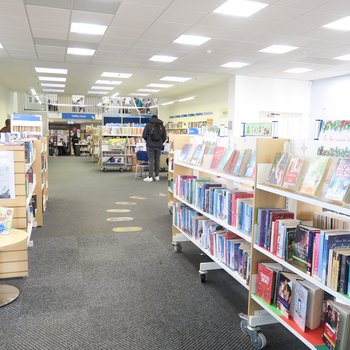 Entrance view of Hucknall Library