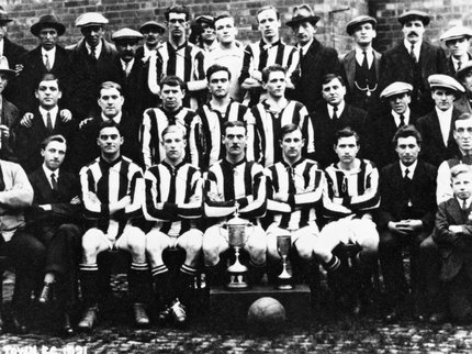 Group picture of Arnold Town Football Club in 1921