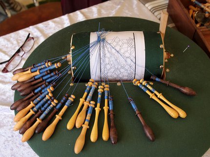 bobbin lace.jpg