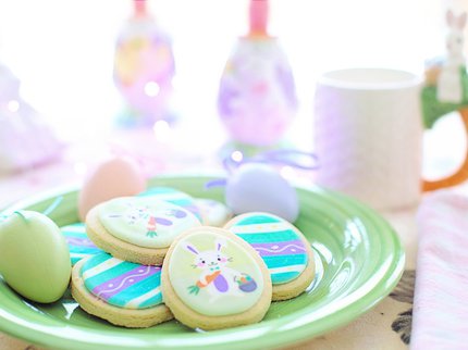 easter cookies.jpg